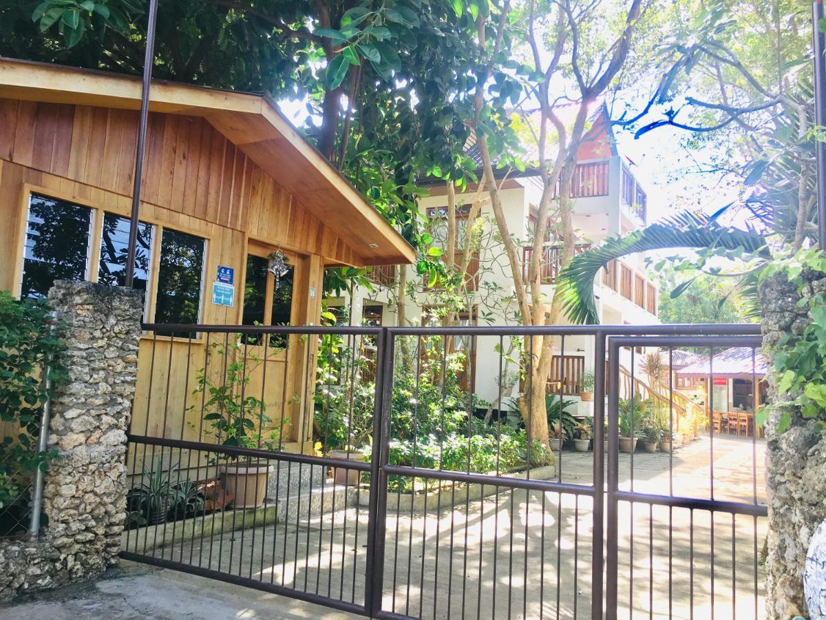 Pahiluna Guesthouse Panglao Exteriör bild