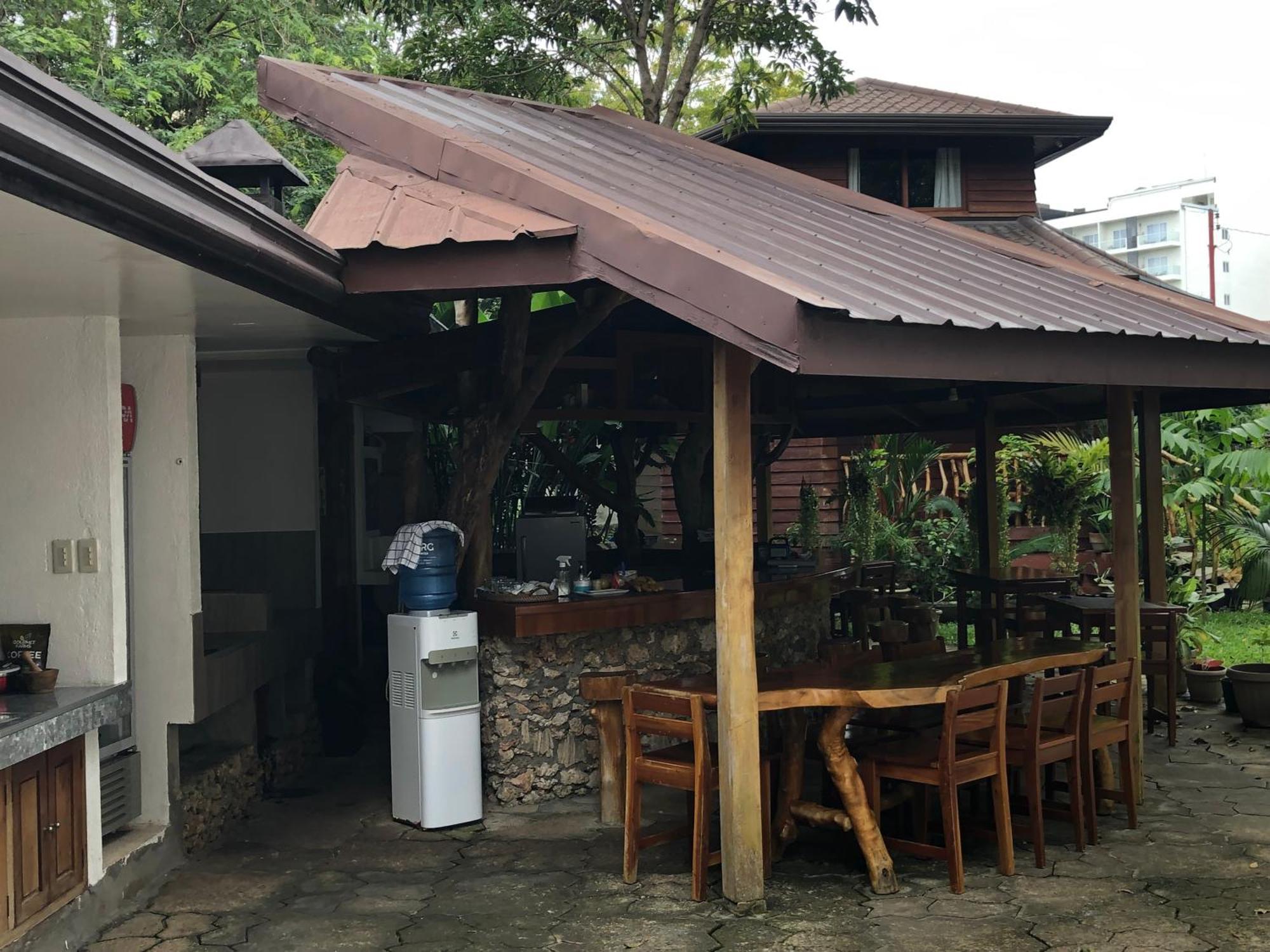 Pahiluna Guesthouse Panglao Exteriör bild