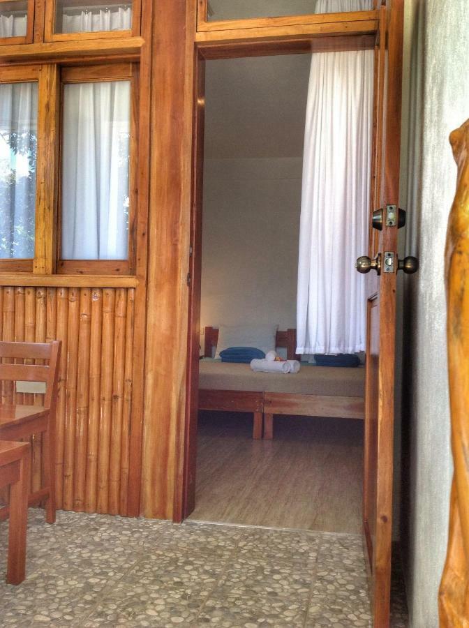 Pahiluna Guesthouse Panglao Exteriör bild
